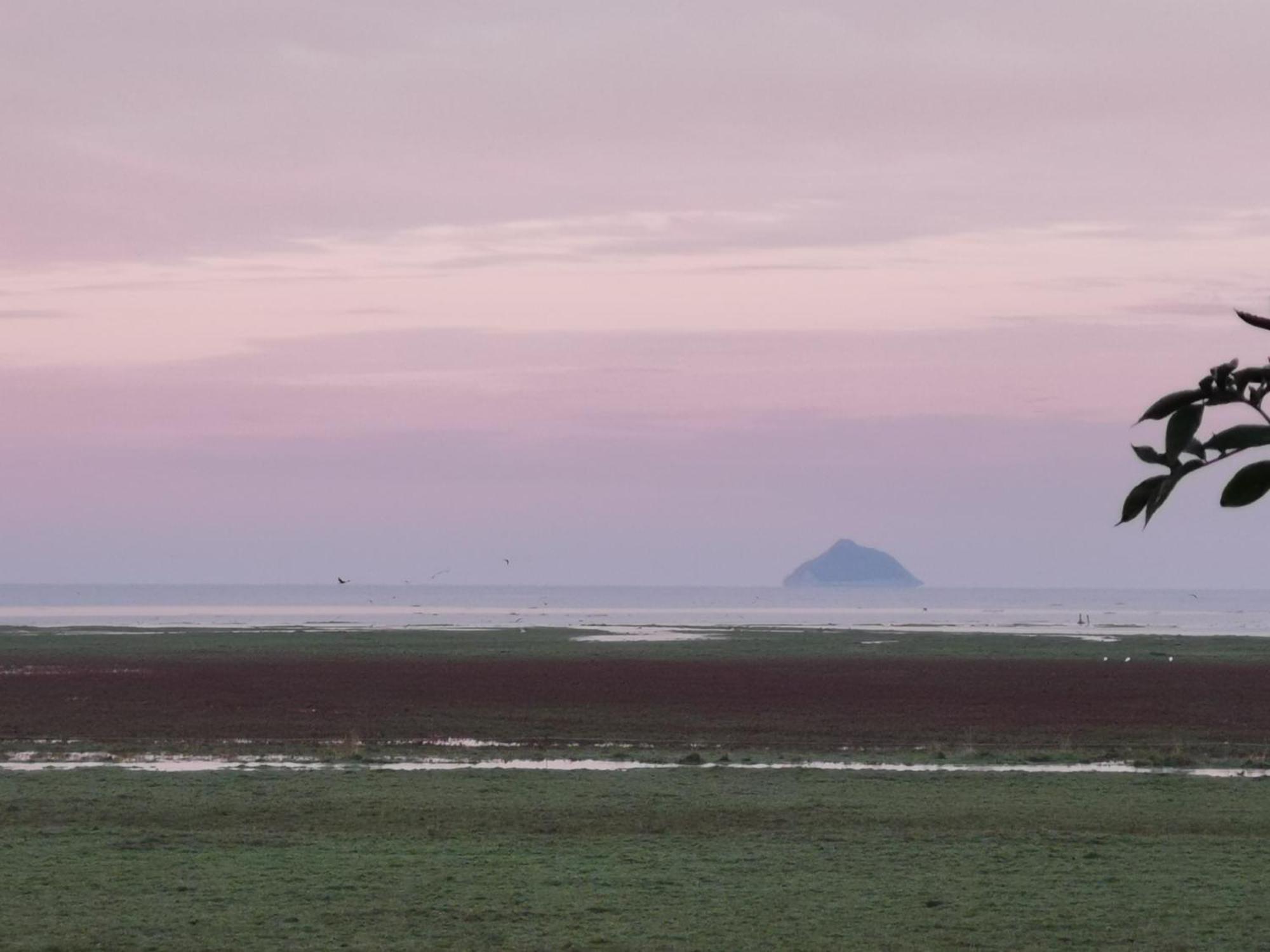 Vains Entre Mont St Michel Et Merveille מראה חיצוני תמונה