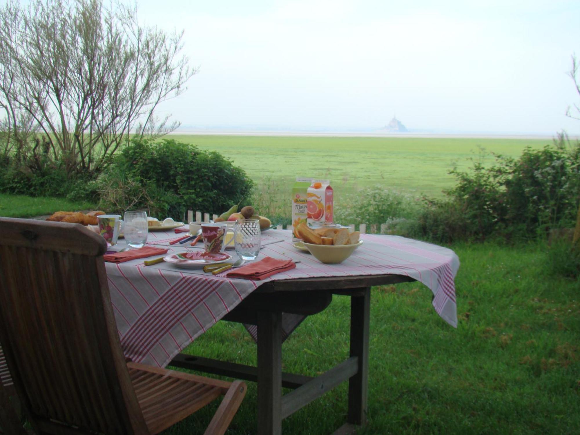 Vains Entre Mont St Michel Et Merveille מראה חיצוני תמונה